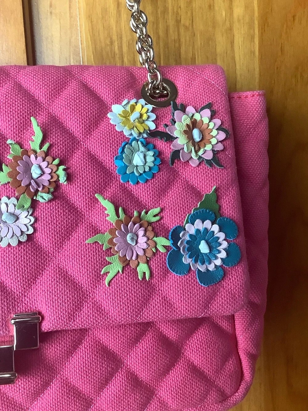 RED Valentino Quilted Hot Pink Floral-Appliqué Shoulder Bag with Gold Chain